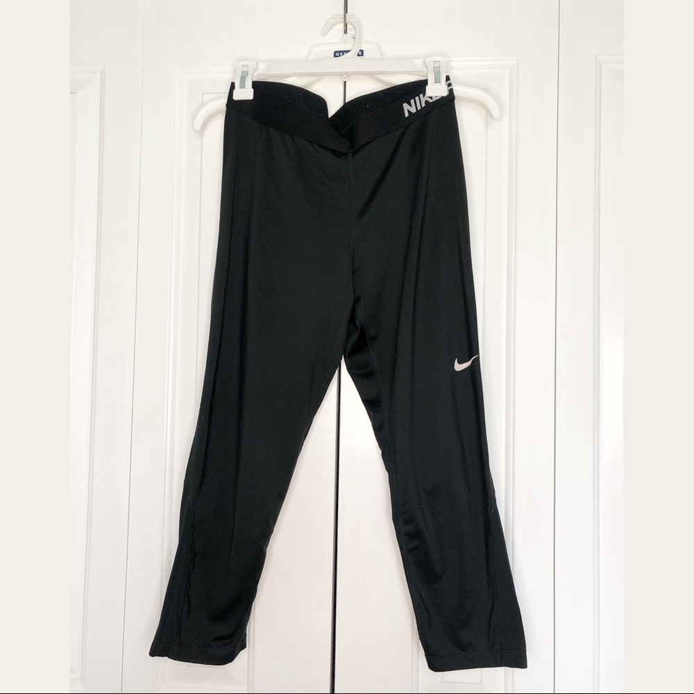 Nike Pro Crop Leggings